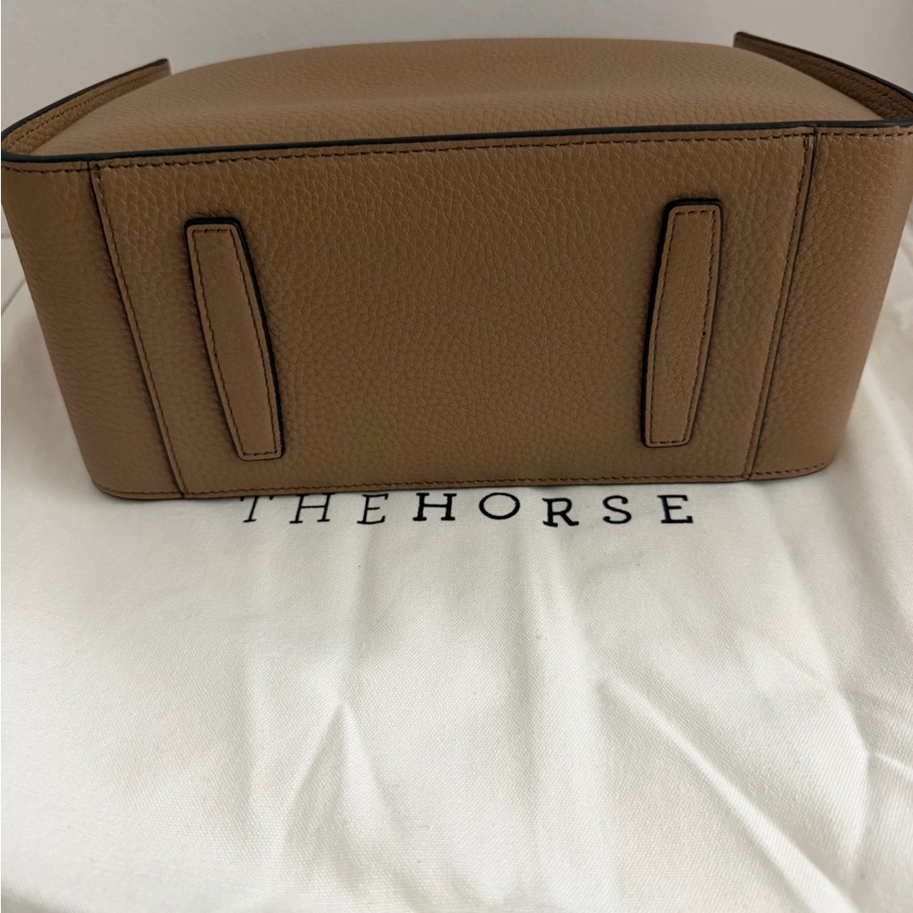 The Horse Brown Leather Shoulder Bag - Picture 3 of 4